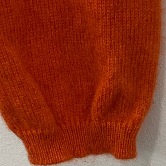 InCashmere Pure Baby Cashmere Long Sleeve CrewNeck Sweater in Pumpkin Blaze S - Picture 6 of 11